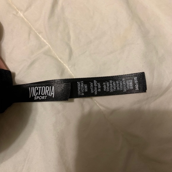 Victoria Secret Sport Bra - Picture 3 of 3